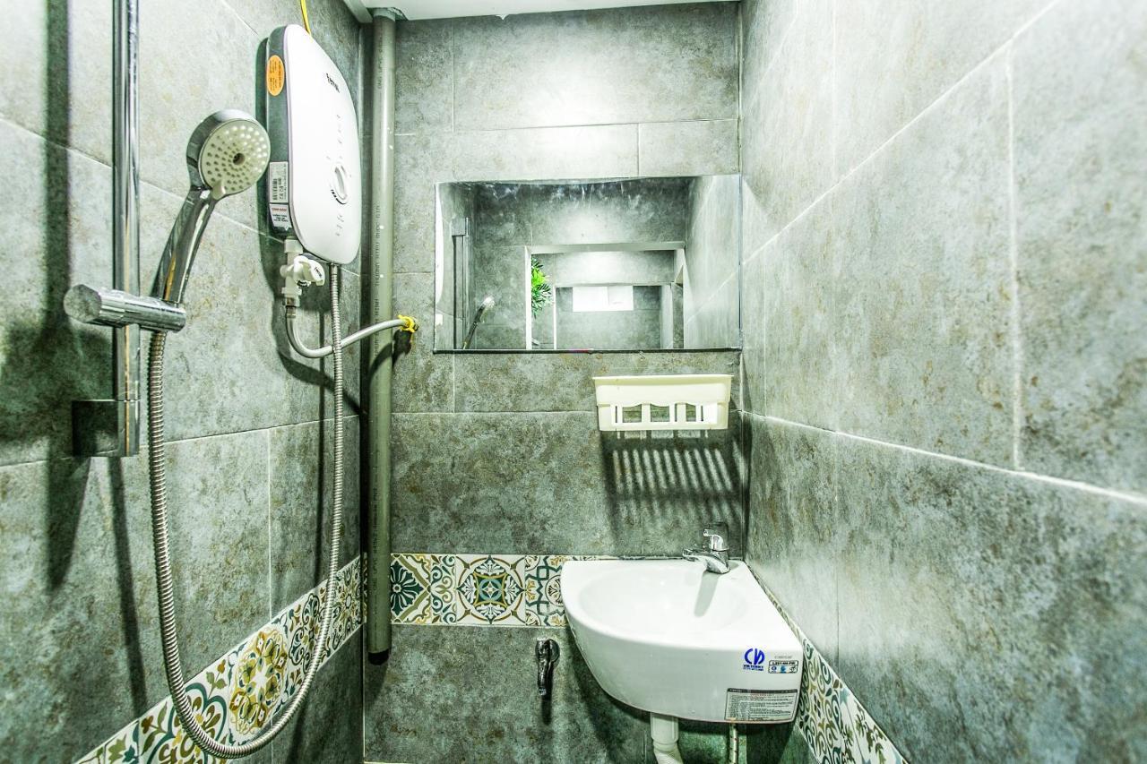 Biệt Thự Cà Phê và Căn Hộ OYO 667 Minh Anh Đà Nẵng Ngoại thất bức ảnh